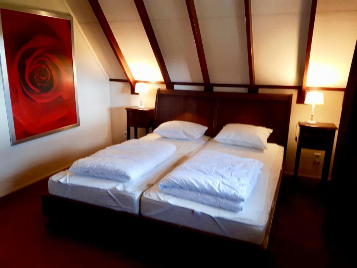 Villa Martensplek Met Sauna Tiendeveen Екстер'єр фото